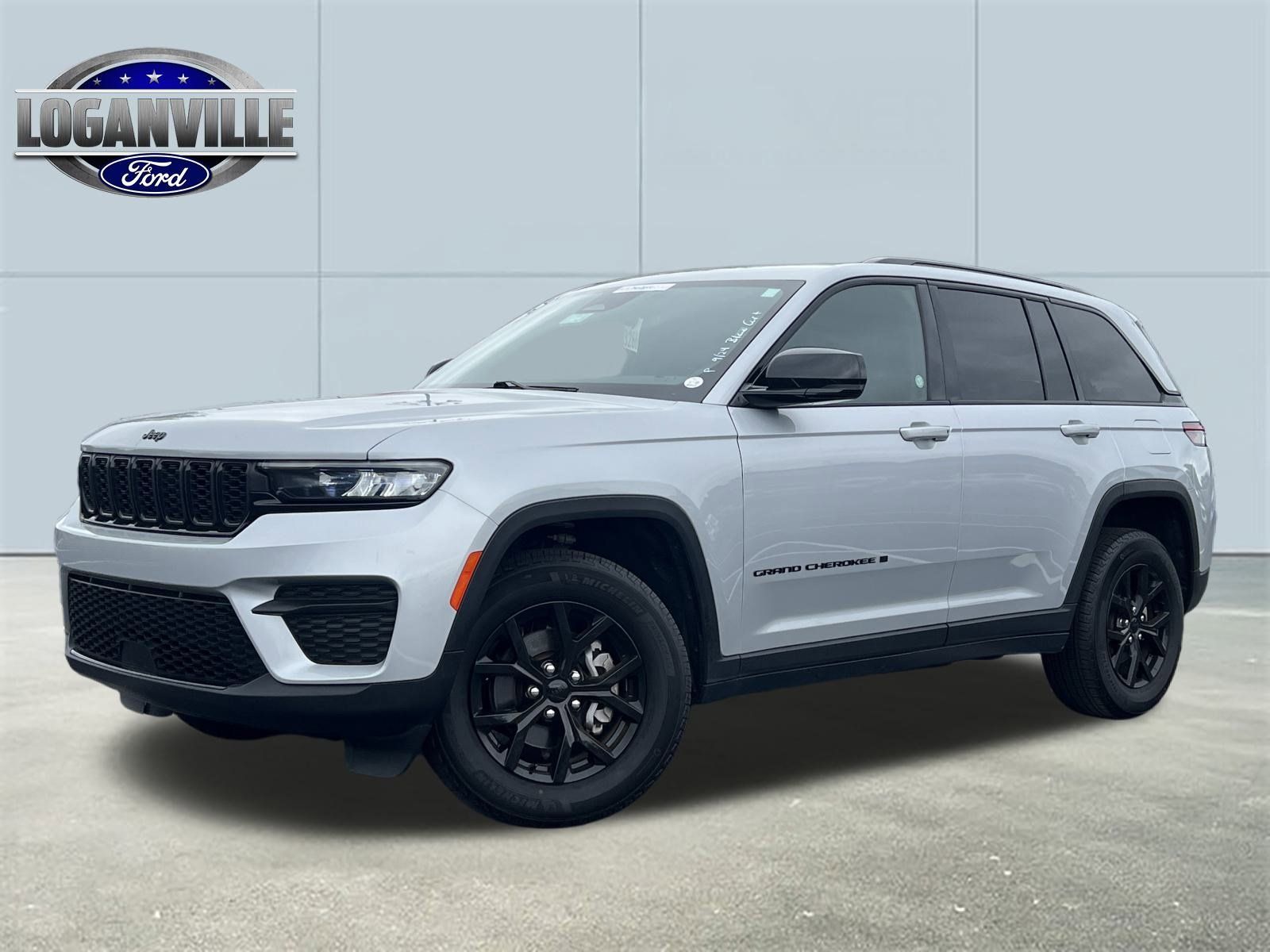 2024 Jeep Grand Cherokee Altitude's photo