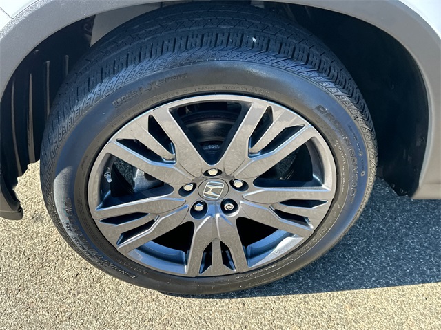 2022 Honda Pilot Sport photo 2