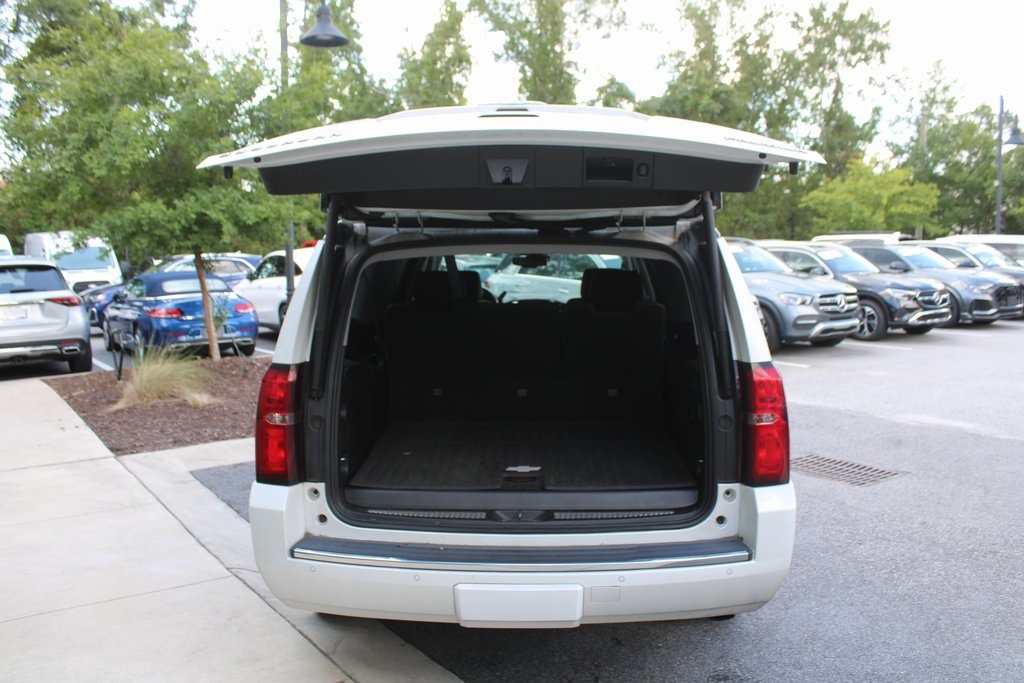 2019 Chevrolet Suburban 1500 Premier photo 7