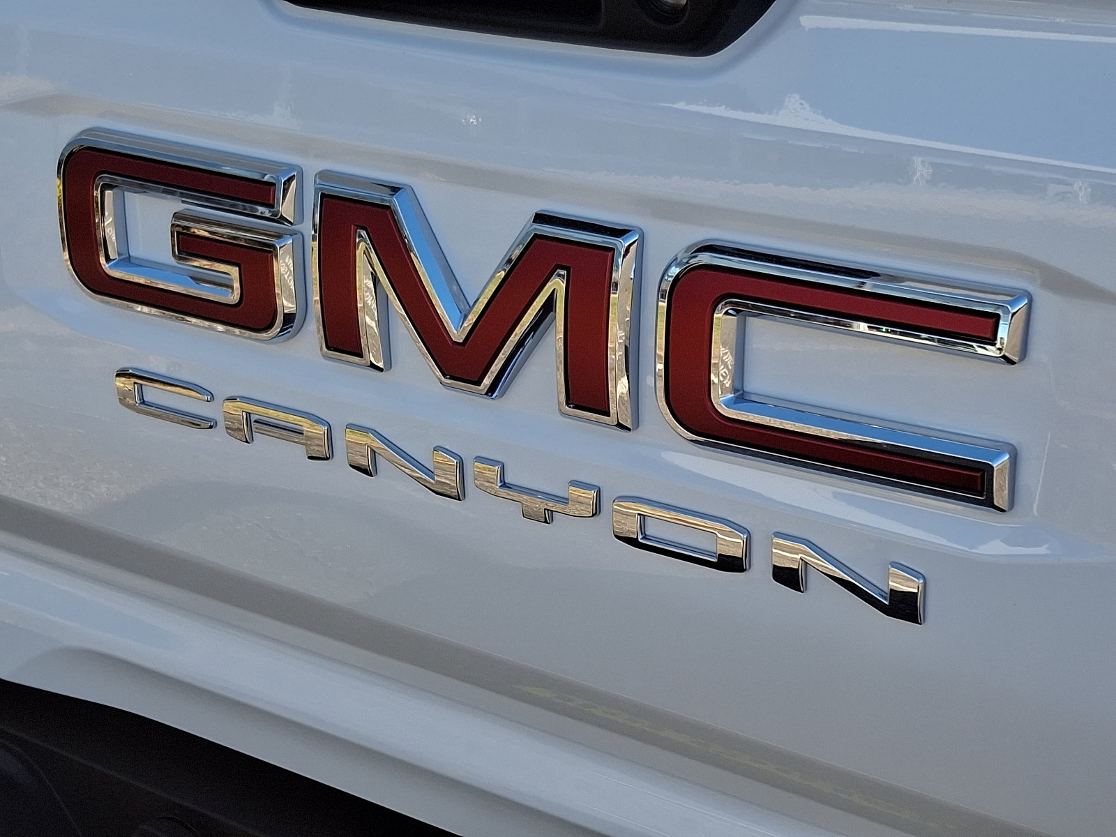2025 Gmc Canyon Elevation photo 11