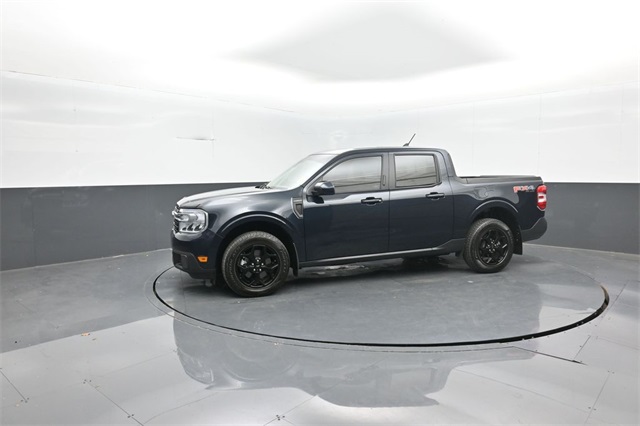 2023 Ford Maverick Lariat photo 3