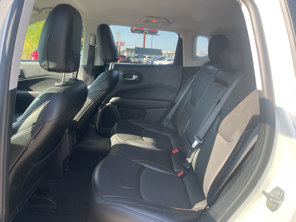 2020 Jeep Compass Limited photo 9