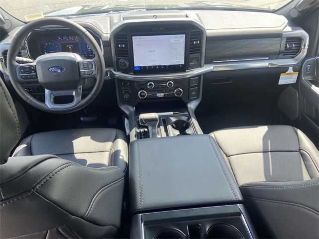 2025 Ford F-150 Lariat photo 10