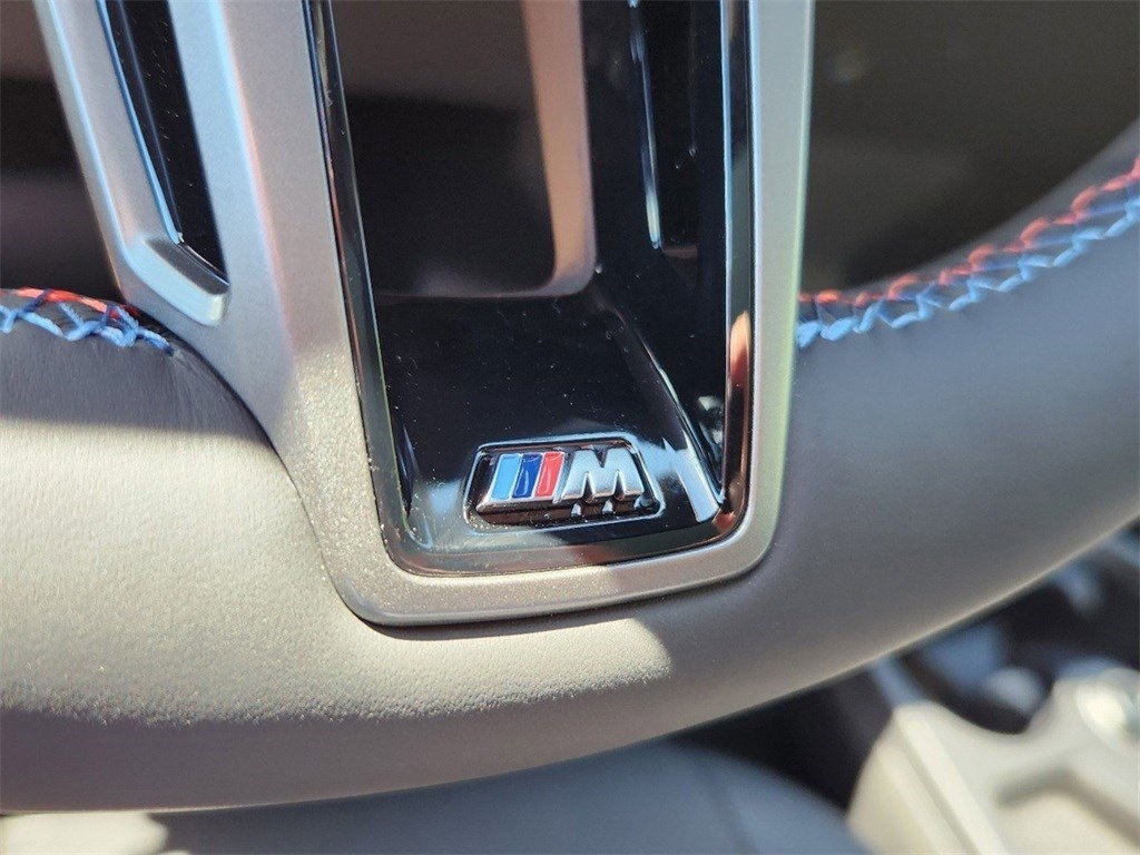 2025 Bmw iX iX M60 photo 14