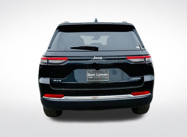 2025 Jeep Grand Cherokee Laredo X photo 2