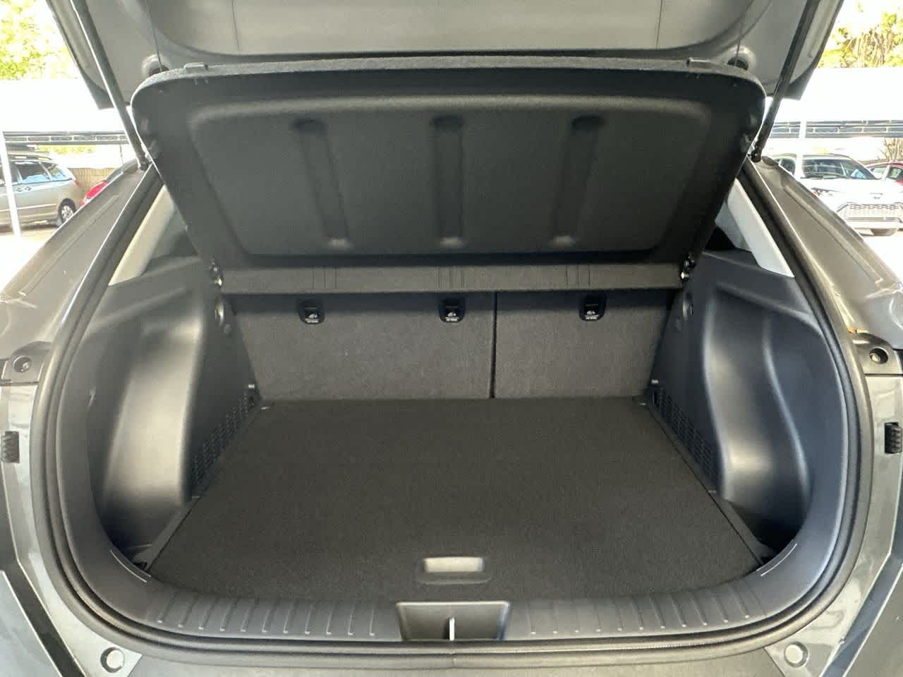 2026 Hyundai Kona SEL photo 24