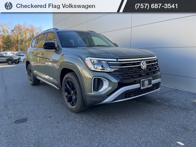 2026 Volkswagen Atlas Atlas Peak Edition's photo