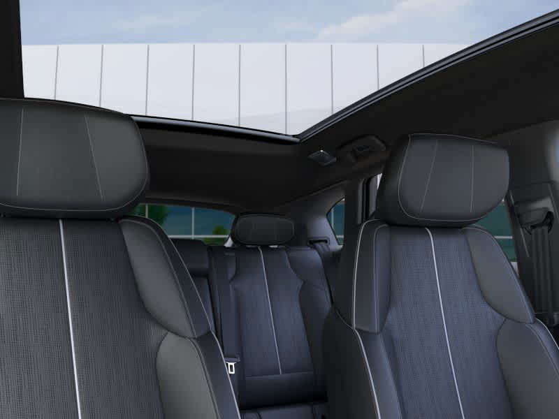 2025 Cadillac Optiq Luxury photo 23