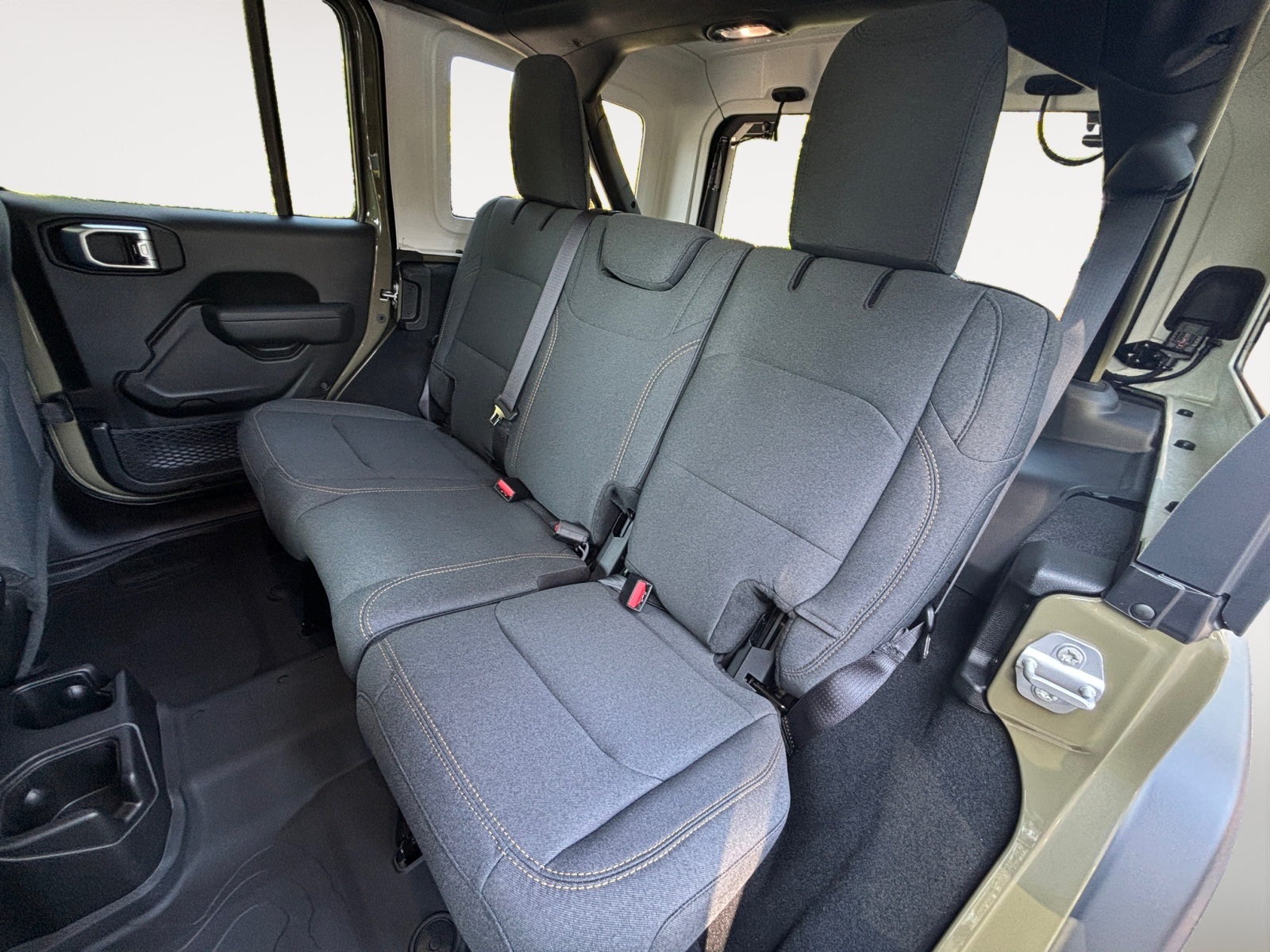 2025 Jeep Wrangler Sport S photo 10