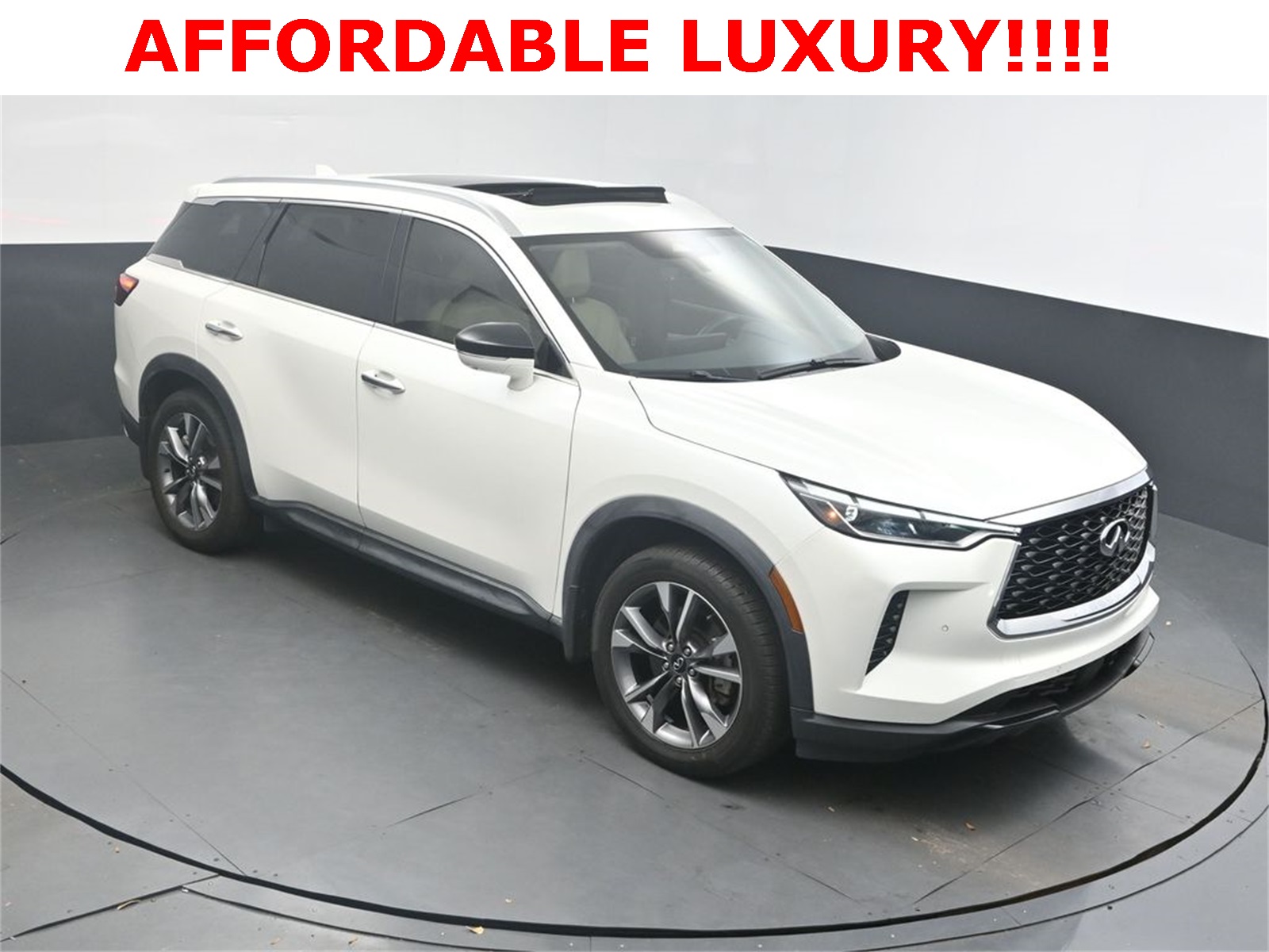 2023 INFINITI QX60 LUXE's photo