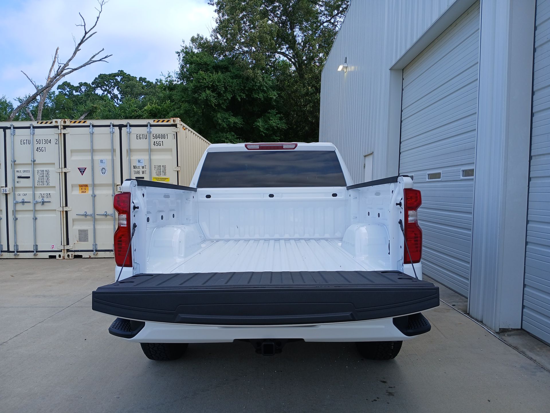 2025 Chevrolet Silverado 1500 Custom photo 22