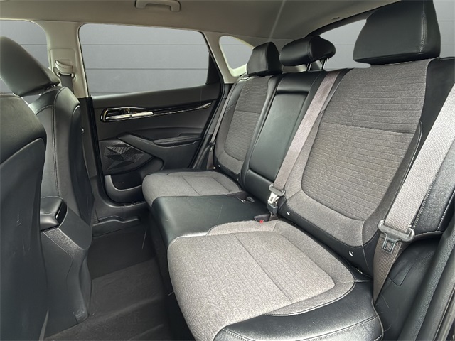 2021 Kia Seltos S photo 15