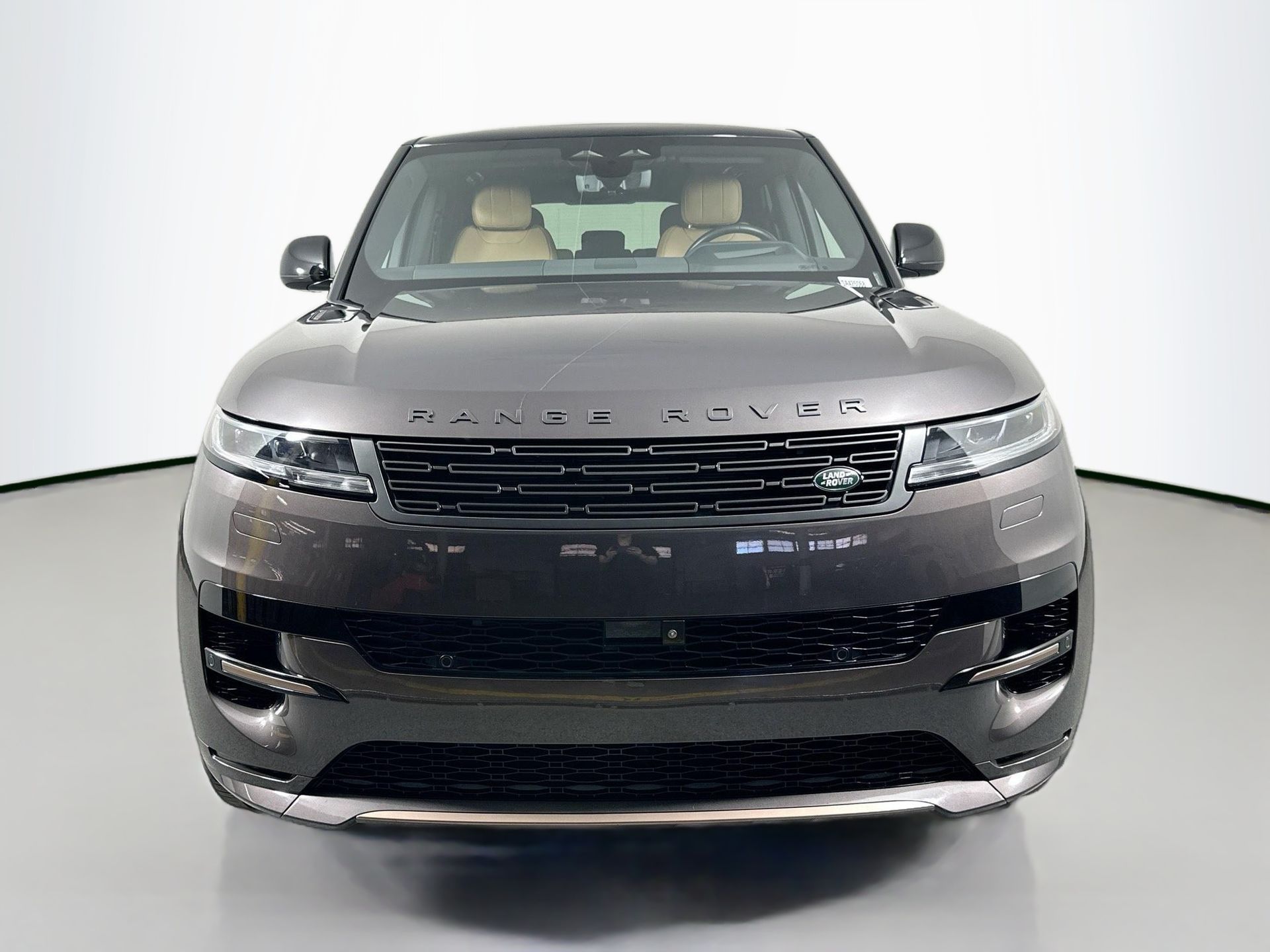 2025 Land Rover Range Rover Sport SE photo 2