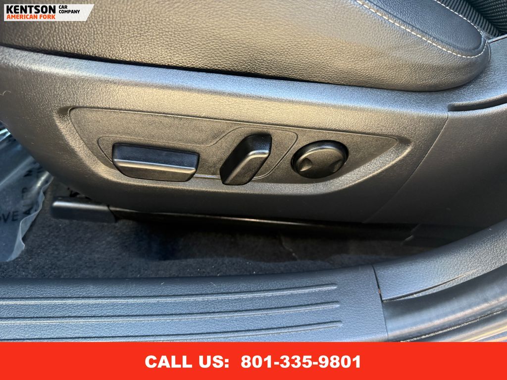 2024 Mazda CX-50 2.5 S Preferred photo 31