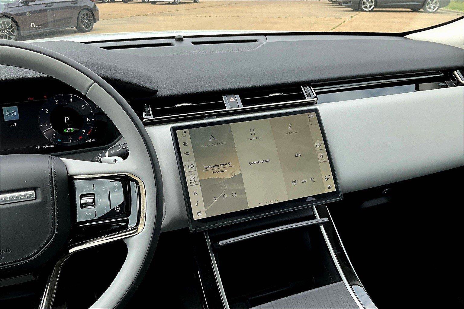 2025 Land Rover Range Rover Velar SE photo 6