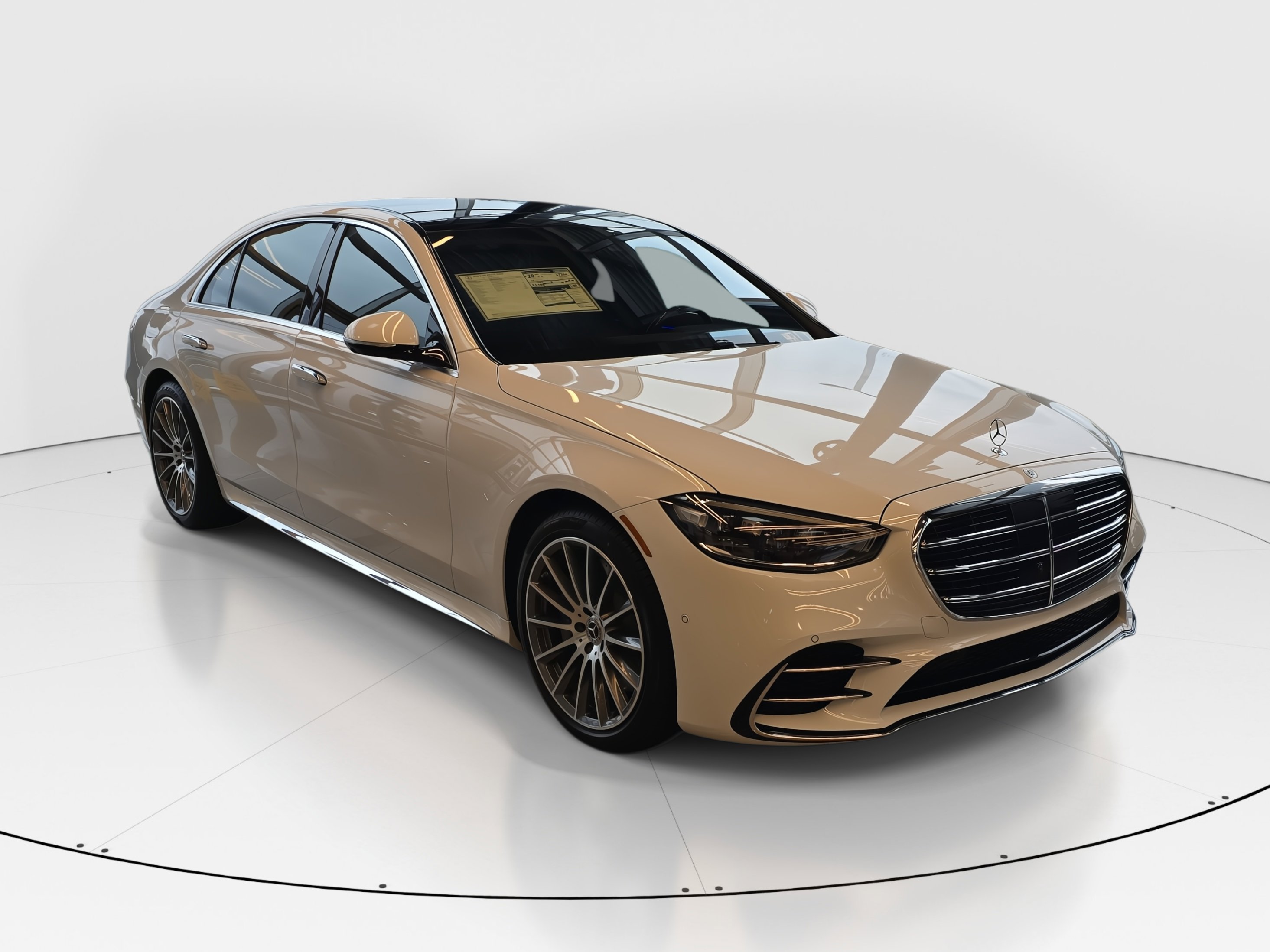 2026 Mercedes Benz S 580 4MATIC photo 2