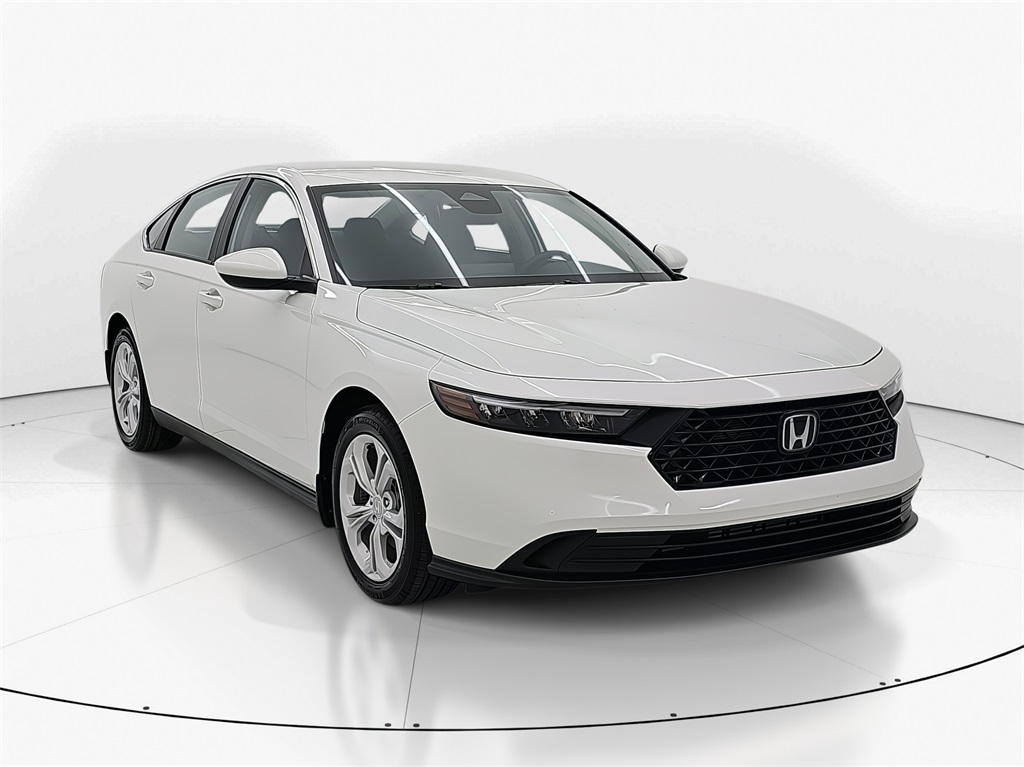 2025 Honda Accord LX photo 3