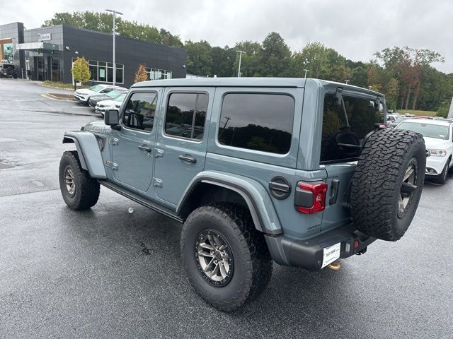 2024 Jeep Wrangler Rubicon 392 photo 3