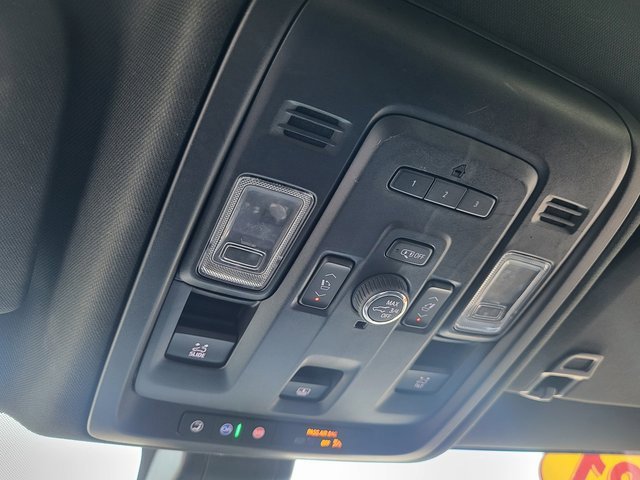 2021 Gmc Yukon Denali photo 22