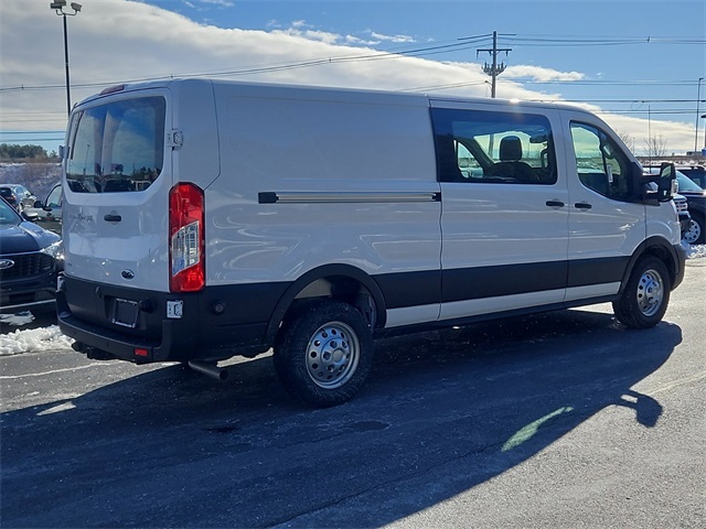 2025 Ford Transit photo 3