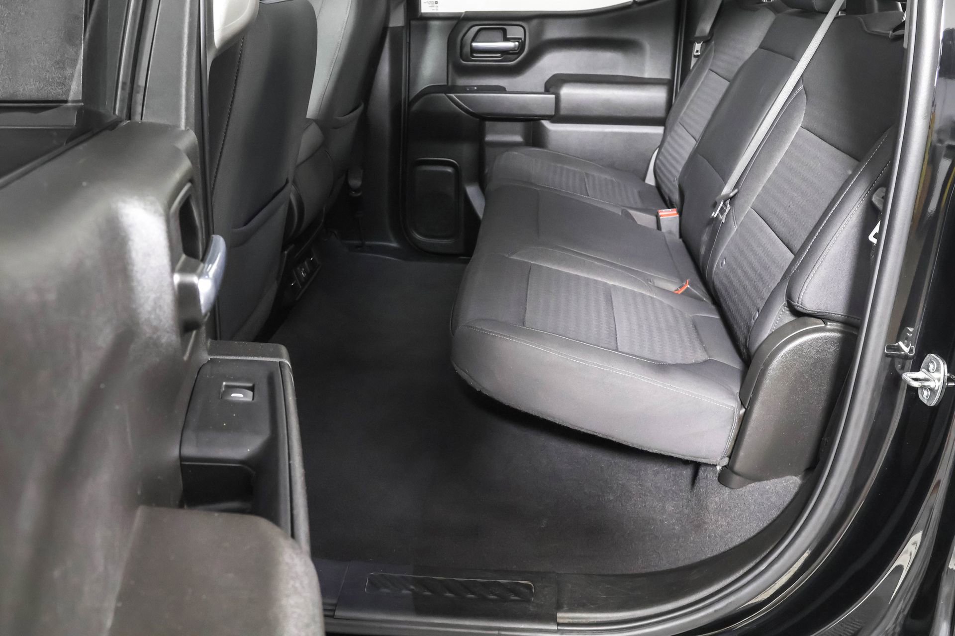 2021 Chevrolet Silverado 1500 LT photo 23