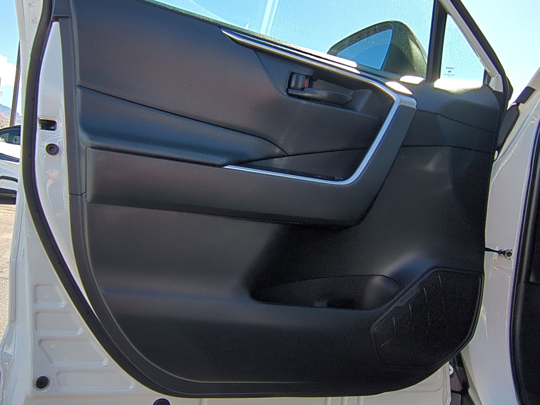 2024 Toyota RAV4 Hybrid LE photo 11