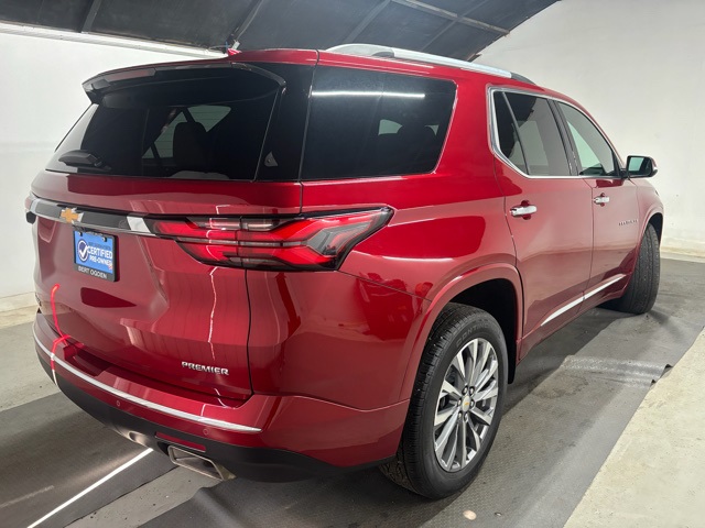 2023 Chevrolet Traverse Premier photo 4