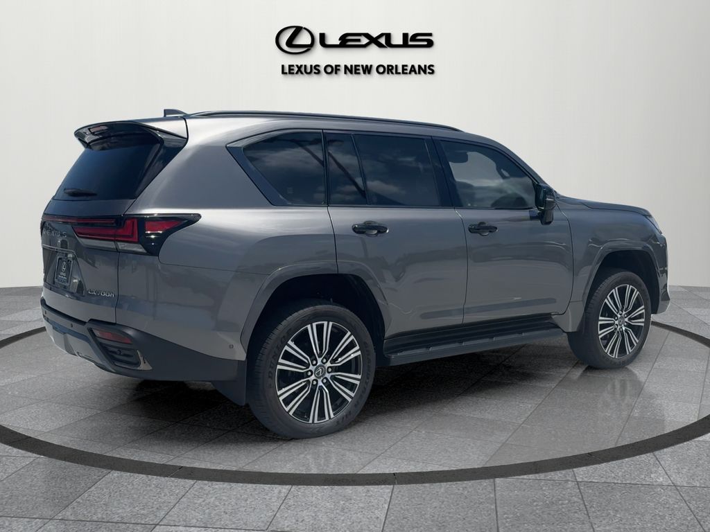 2025 Lexus LX Luxury photo 6
