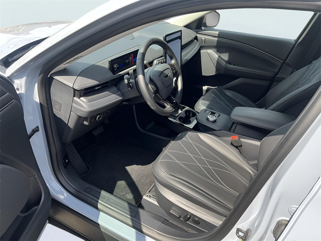 2024 Ford Mustang Mach-E Select photo 19