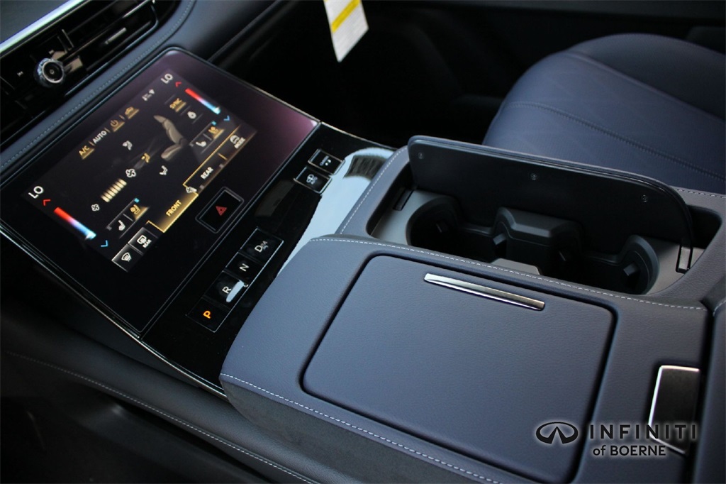 2026 Infiniti QX80 Sensory photo 10