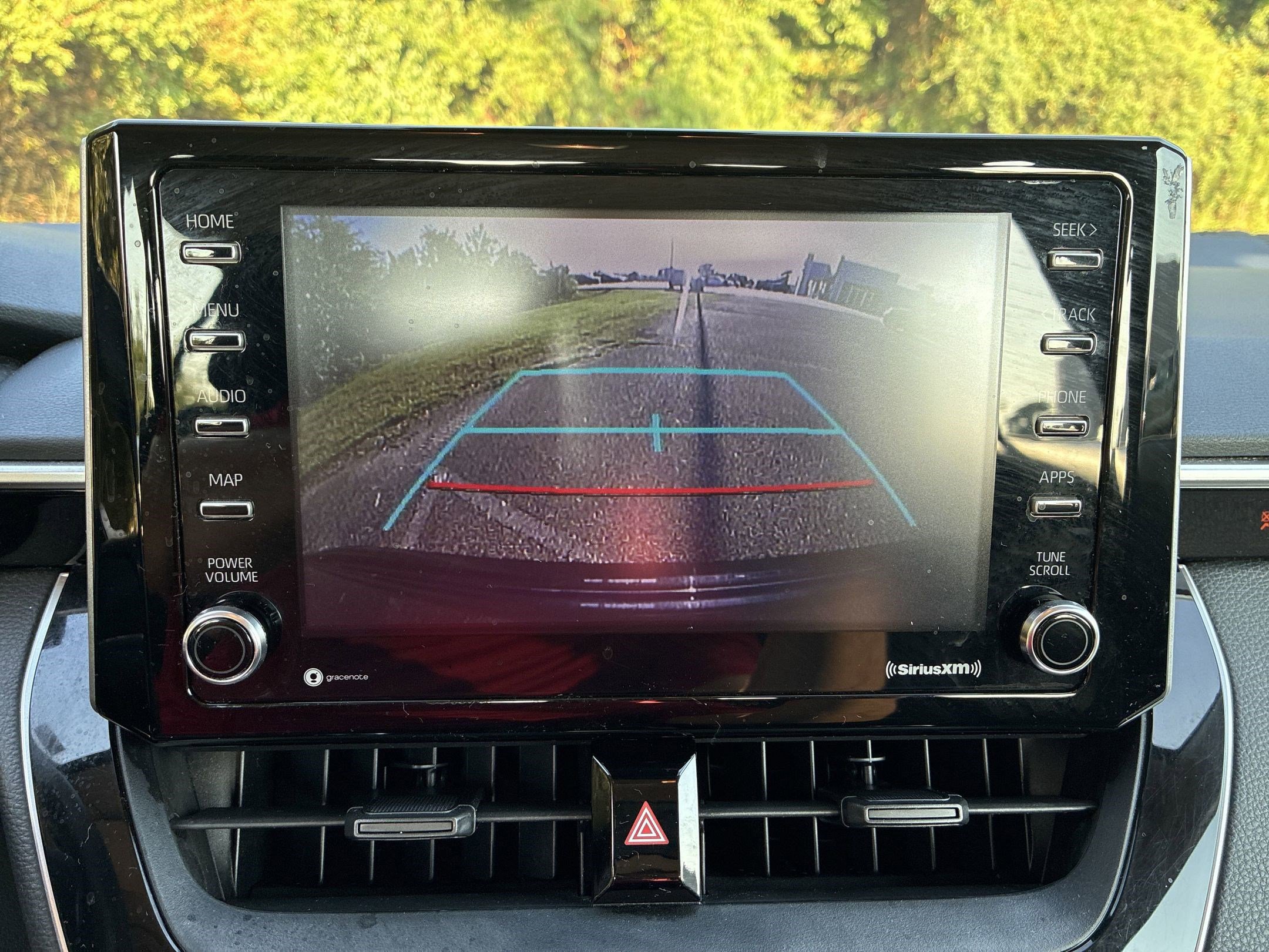 2021 Toyota Corolla LE photo 21