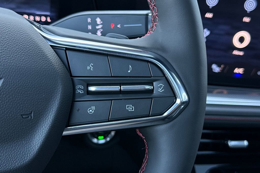2025 Chevrolet Suburban RST photo 29