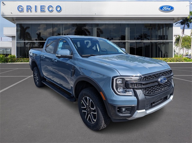 2025 Ford Ranger Lariat photo 2