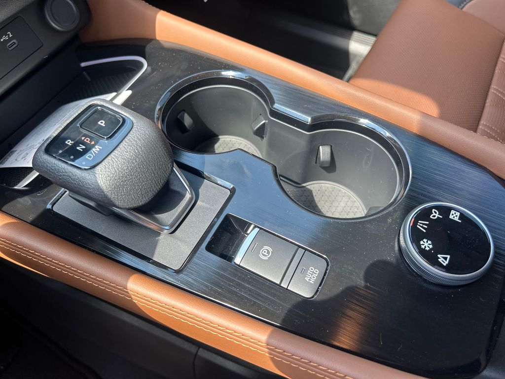 2026 Nissan Rogue Platinum photo 32