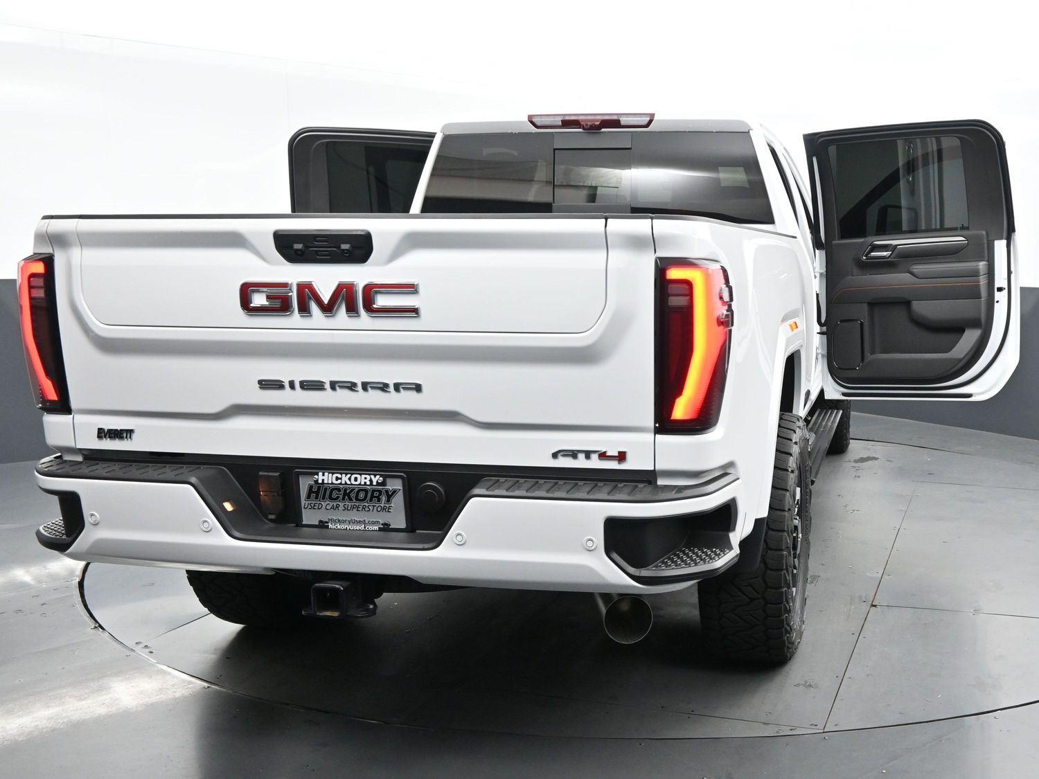 2025 Gmc Sierra HD AT4 photo 42