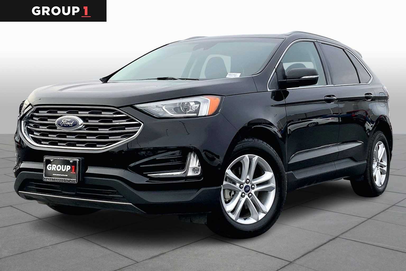 2019 Ford Edge SEL's photo