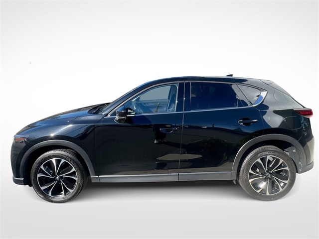 2023 Mazda CX-5 S Premium package