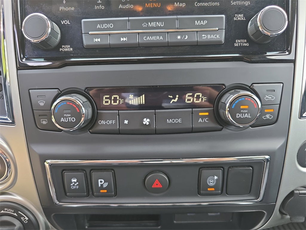 2021 Nissan Titan SV photo 19