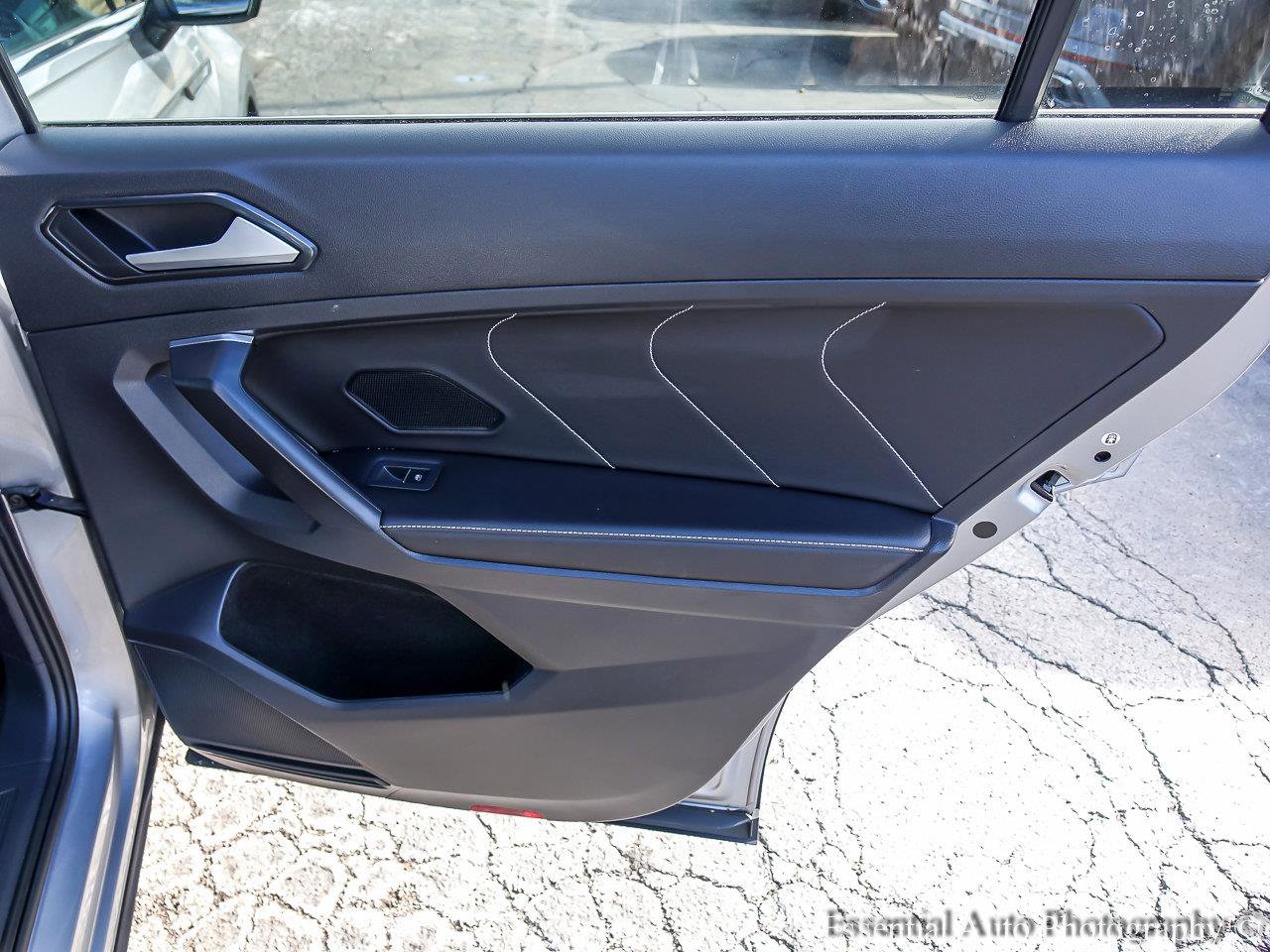 2022 VOLKSWAGEN TIGUAN - Image 20