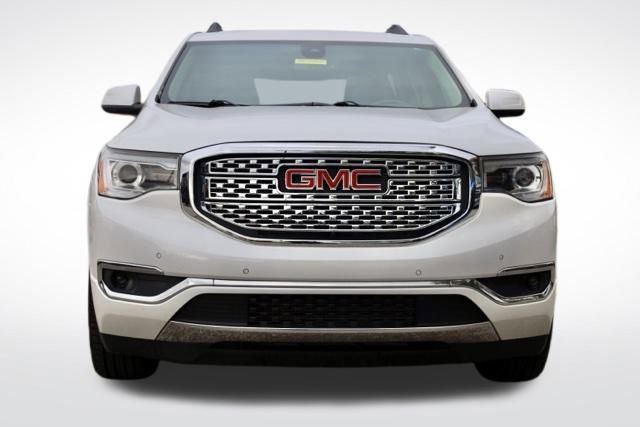 2017 Gmc Acadia Denali photo 4