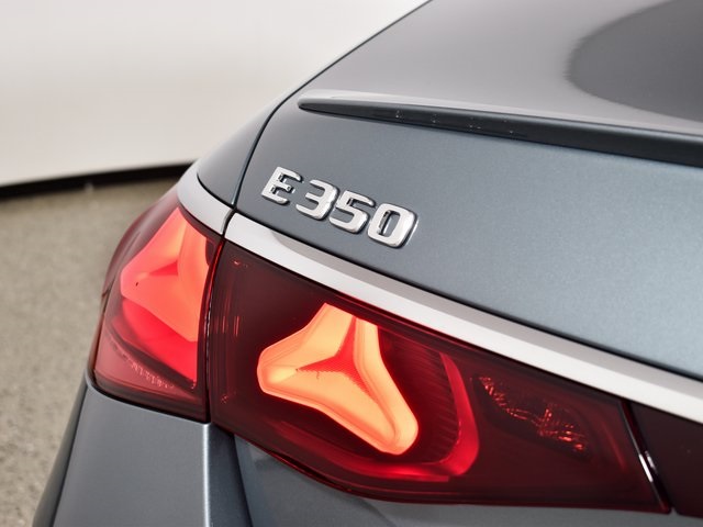 2026 Mercedes Benz E 350 photo 9
