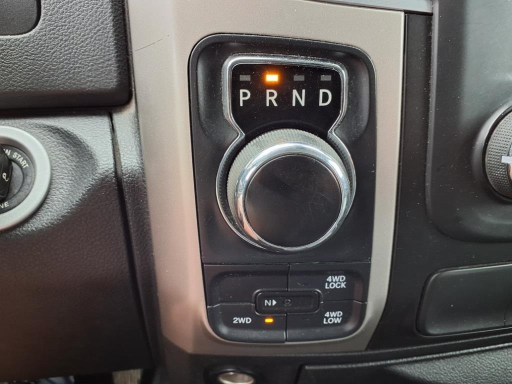 2020 Ram 1500 Classic SLT photo 20