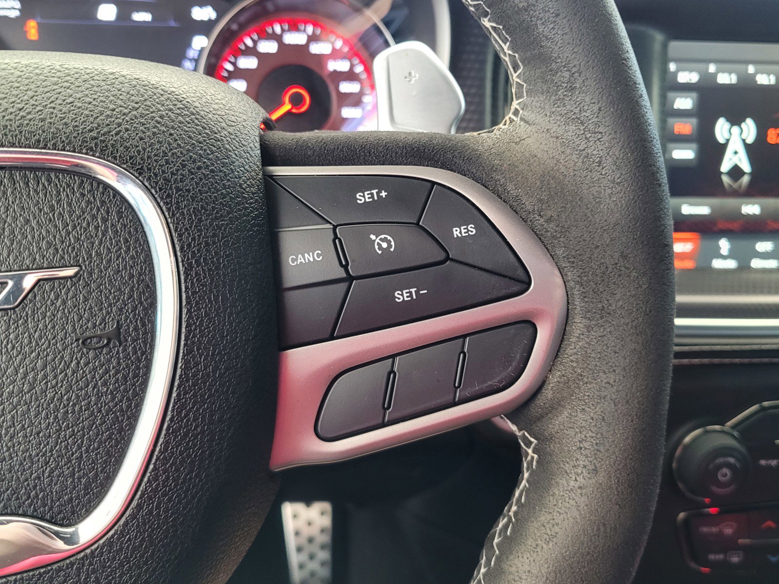 2019 Dodge Charger SRT8 Hellcat photo 25