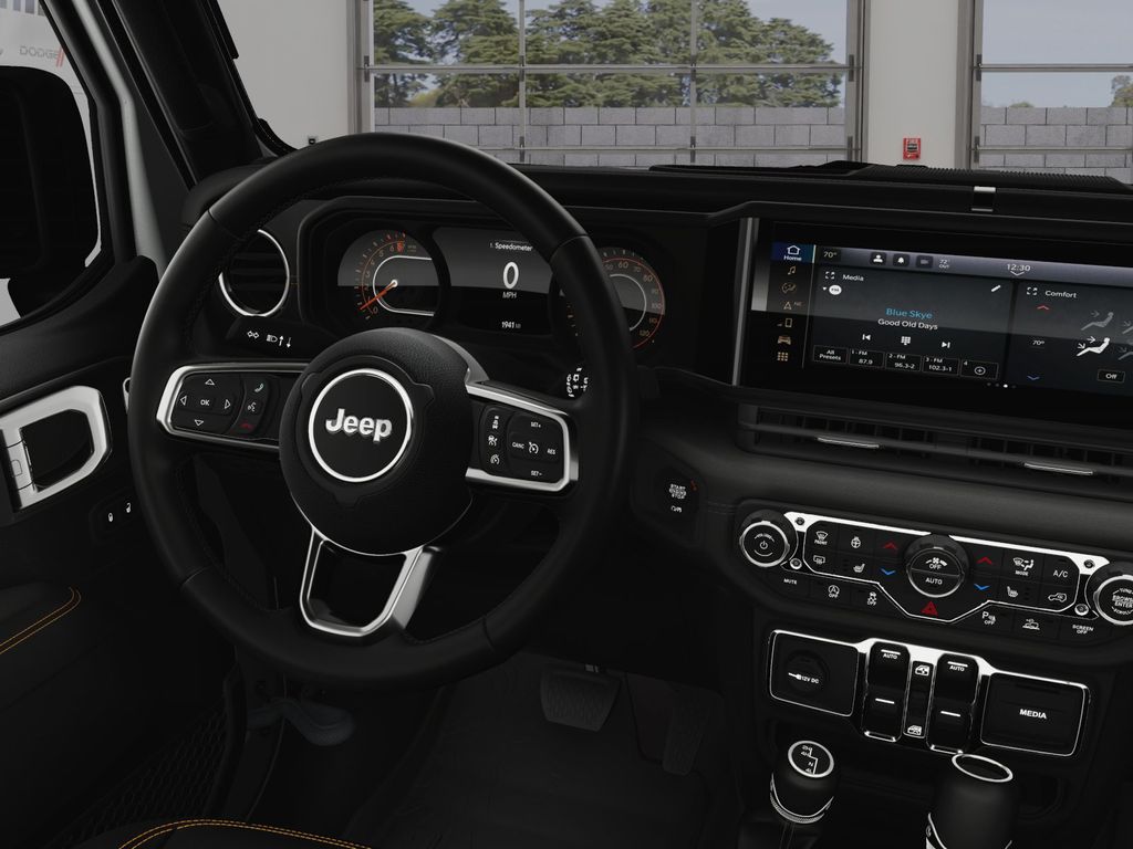 2025 Jeep Wrangler Sahara photo 14