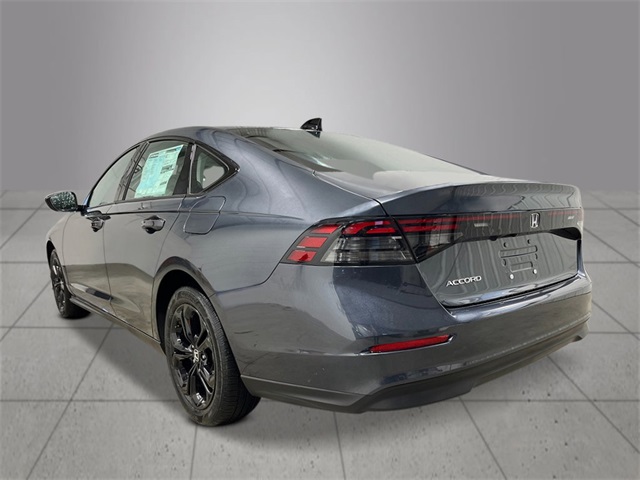 2025 Honda Accord SE photo 3