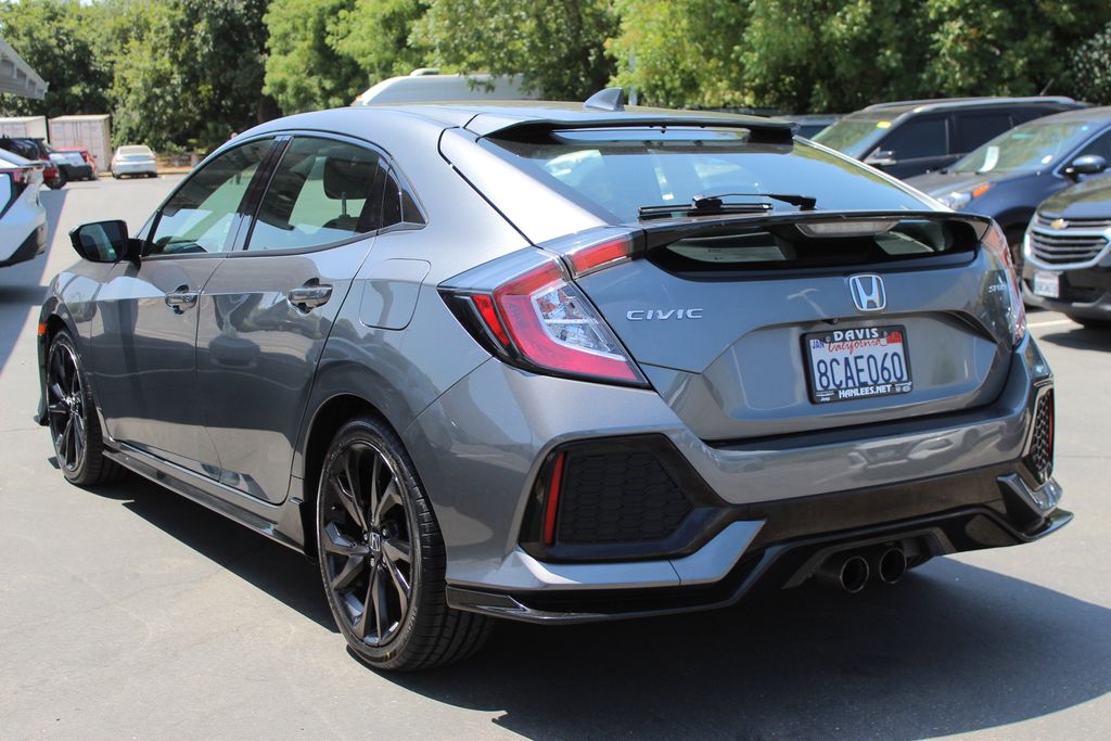 2018 Honda Civic Hatchback Sport photo 7