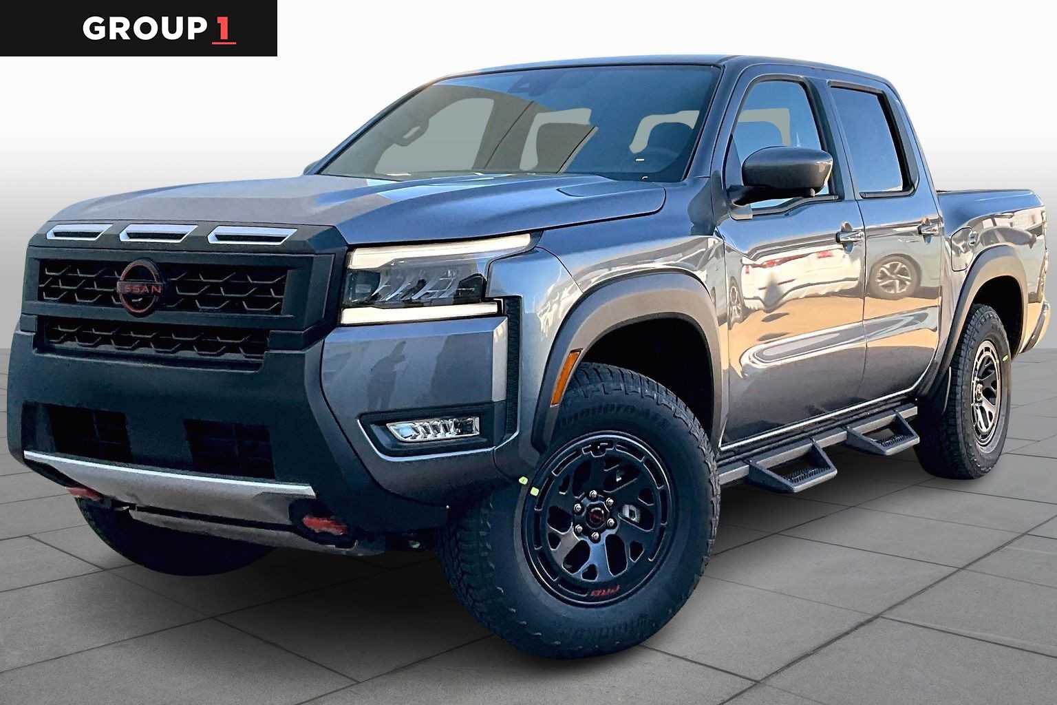 2026 Nissan Frontier PRO-4X's photo