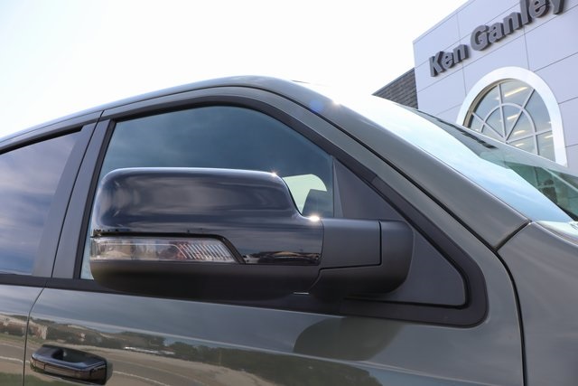 2026 Ram 1500 Laramie Night Edition photo 2