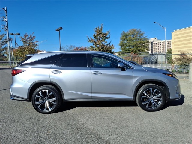 2022 Lexus RX 350L photo 2