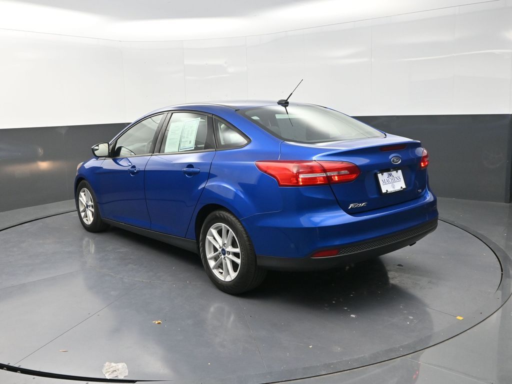 2018 Ford Focus SE photo 4
